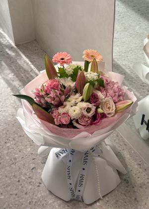 ⁦Flower Collections By Zina⁩ - الصورة ⁦1⁩